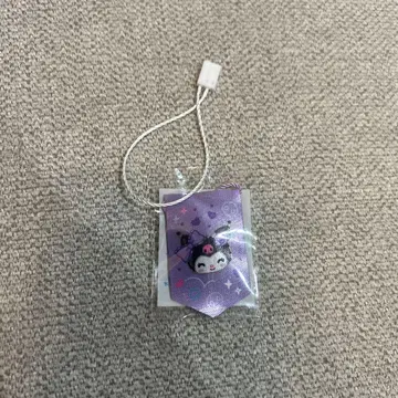 산리오 캐릭터 스트랩 보라색