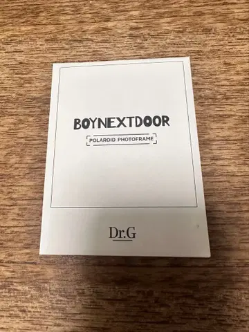 BOOYNEXTDOOR 폴라로이드