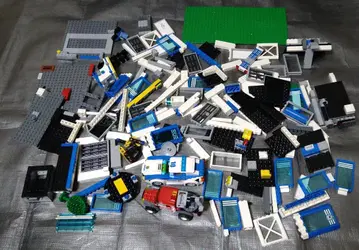 레고 시티 폴리스 스테이션 부품 미니 피규어 없음 60141 약 1kg