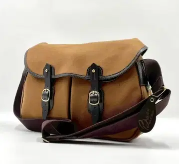 BRADY ARIEL TROUT 브래디 숄더백 헤이즐넛