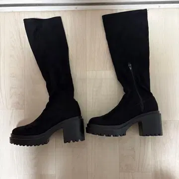 Chico 블랙 스웨이드 롱 부츠