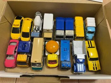 토미카 13대 외 2대 미니카 세트 총 15대