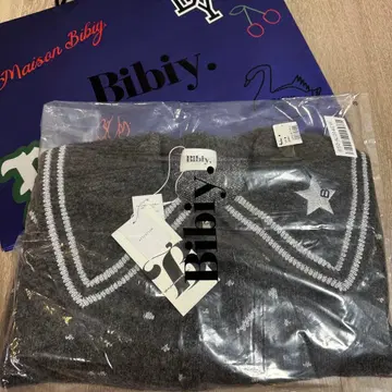 정품 팝업 구매 Bibiy. 비비 스타 니트 스웨터 새상품