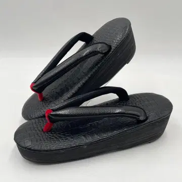 조리 크로커다일 블랙 EVA 조리 저반발 쿠션 포함 앞코 빨간색