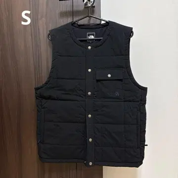 새상품급 THE NORTH FACE 베스트 블랙 S