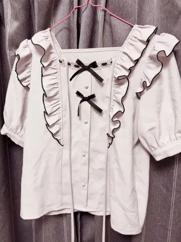 ROJITA 더블 리본 바이컬러 블라우스