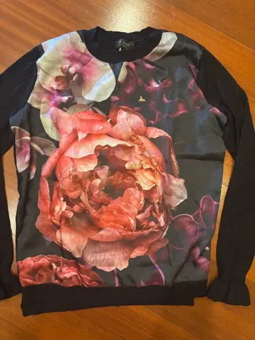 새상품! Ted Baker 테드베이커 니트탑