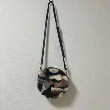 pre-fi  퍼 숄더백