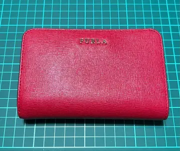 FURLA 이단 접이식 지갑