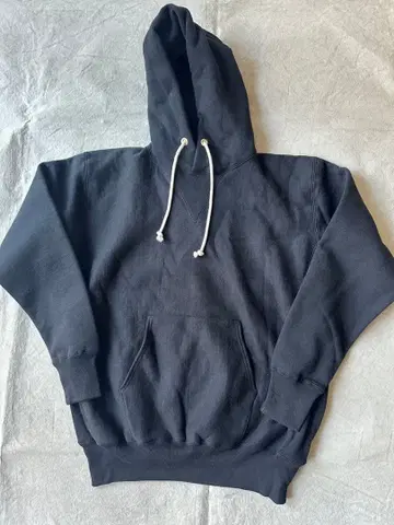 새상품 BONCOURA 블랙 후드티 사이즈 40