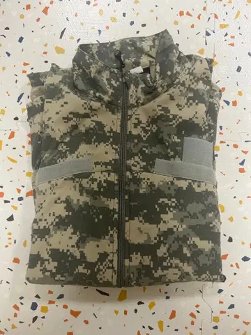 Patagonia mars L 사이즈