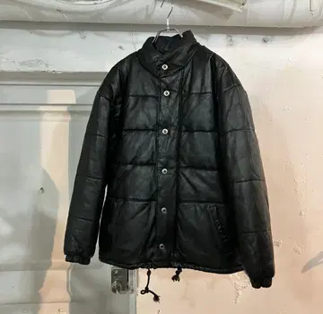 블랙 가죽 패딩 자켓 다운 충전솜 sams US TSY