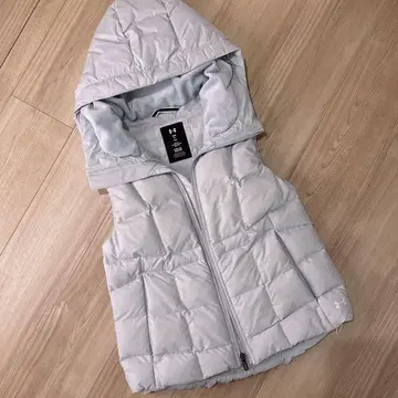 [새상품급] 언더아머 다운 베스트 S