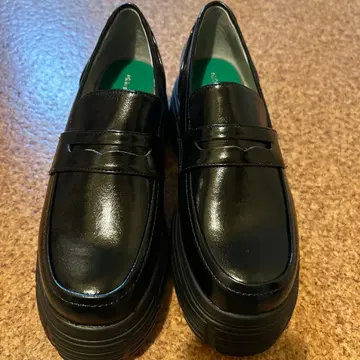 오리엔탈 트래픽 통굽 로퍼