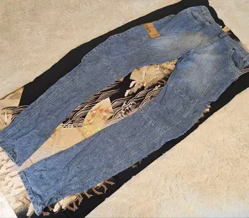 존 갈리아노 JOHN GALLIANO 워시 가공 바나나 스타 데님