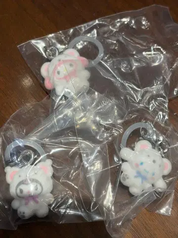 미사용 새상품 익명 배송 메지루시 액세서리 산리오 포근포근 스노우