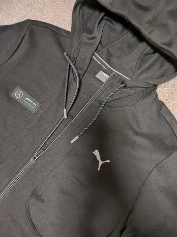 Puma 메르세데스 벤츠 후드 부착 프론트 오픈 후드티