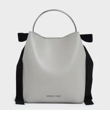 찰스앤키스 벨벳 리본 디테일