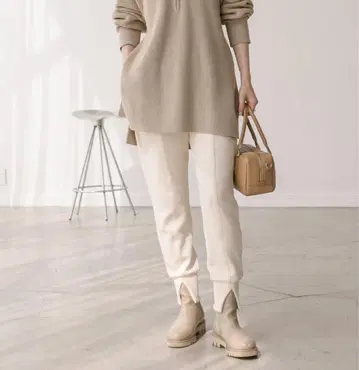 RIVE DROITE 리브도르와 종이상자 조거 팬츠