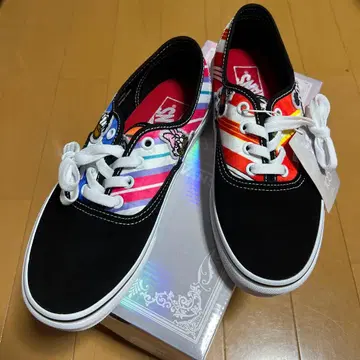 디즈니 100주년 VANS 스니커즈 23.5cm
