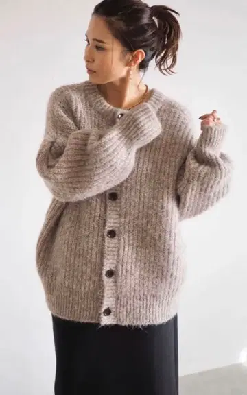 ANIECA 슬리브 턱 2WAY 니트 베이지