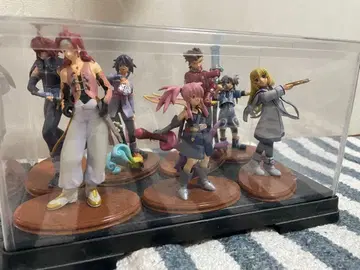 테일즈 오브 심포니아 피규어 8체 세트 케이스 포함