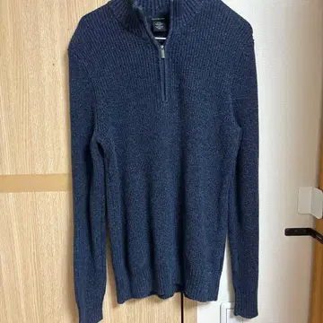 캘빈 클라인 진스 다크 블루 스웨터