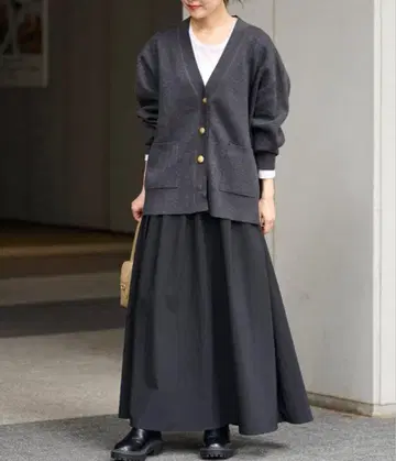 이번 시즌 완판! 미사용 relume 개더 플레어 스커트