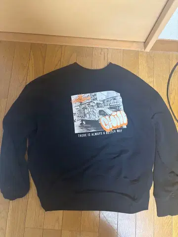 맨투맨 트레이닝복 로고