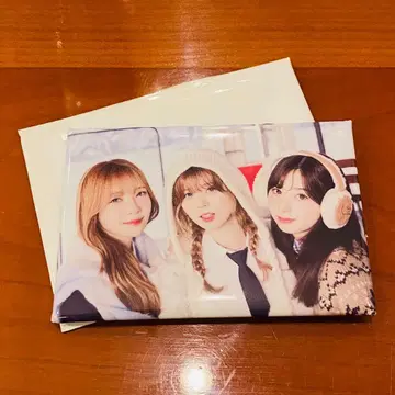 NiziU 랜덤 스퀘어 캔뱃지 리쿠 마유카 미이히