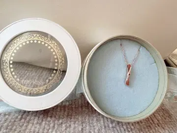 THE KISS 로즈 골드 목걸이