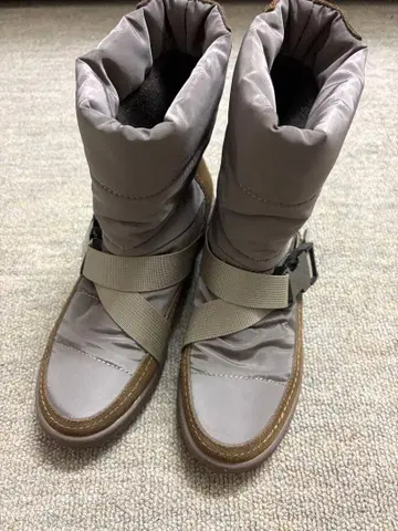 미네통카 플리스 부츠