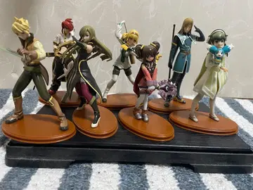 테일즈 오브 디 어비스 피규어 8개 세트 케이스 포함