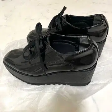 HARE 하레 통굽 로퍼