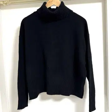 유나이티드 애로우즈 스웨터 터틀 니트 블랙