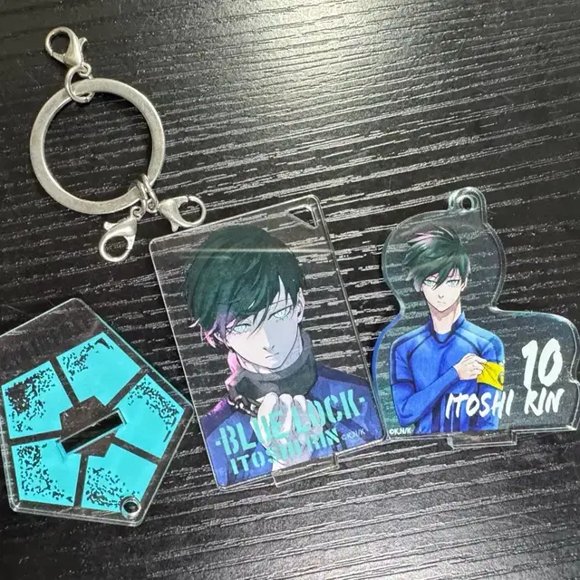 블루록 이토시 린 아크릴 스탠드 키링 세트