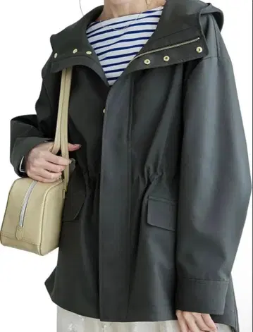 로페피크닉 미들 기장 마운틴 후드티 차콜 38