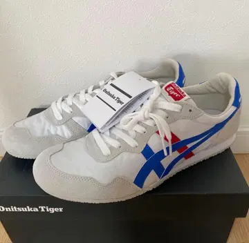 미사용 새상품 오니츠카타이거 세라노 27.0cm