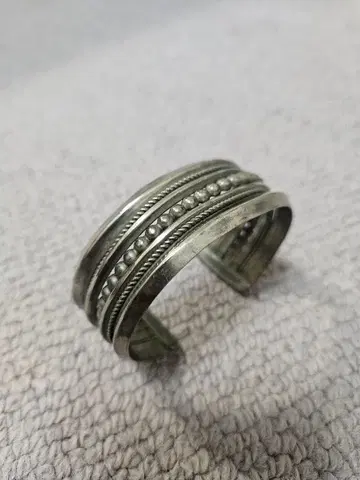 빈티지 아메리카 원주민 주얼리 뱅글