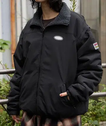 나일론 후드 부착 점퍼 블랙 L