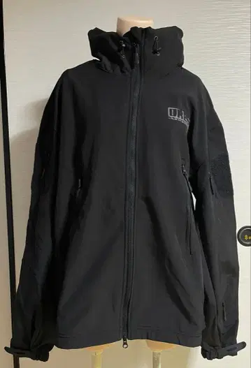 [ 컨디션 최상 ] DRESS 다기능 택티컬 자켓 낚시 의류