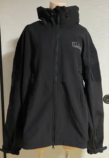 [ 컨디션 최상 ] DRESS 다기능 택티컬 자켓 낚시 의류