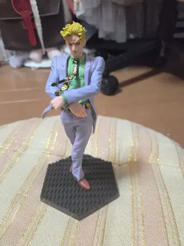 죠죠의 기묘한 모험 요시카게 키라 피규어