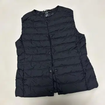 UNIQLO 울트라 라이트 다운 컴팩트 베스트 M 블랙