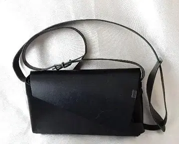 새상품급 쇼사 브라이들 가죽 숄더 파우치 백