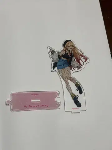 그 비스크 돌은 사랑을 할까 전시회 2023 키타가와 마린 아크릴 스탠드