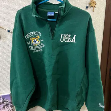 UCLA 그린 컬러 맨투맨 FREE 사이즈