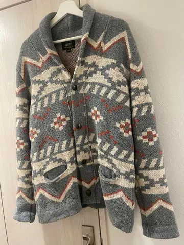 Barns 기하학 패턴 가디건 40