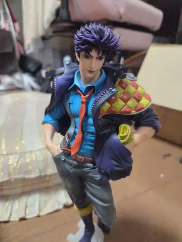 조셉 죠스타 피규어