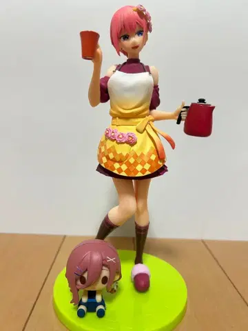 5등분의 신부 나카노 이치카 피규어 박스 있음 덤: 나카노 미쿠 피규어